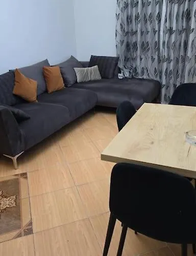 Apartment, Over The River Apartamento